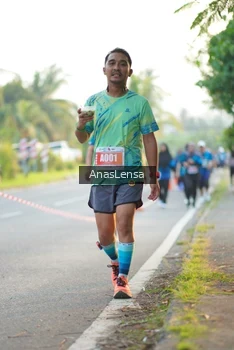 Runner Photo 4743297