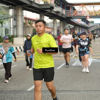 Runner Photo 4743307
