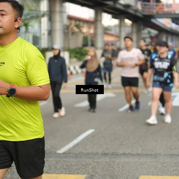 Runner Photo 4743320