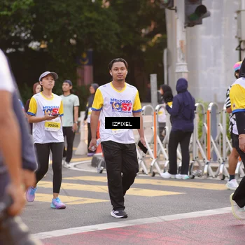 Runner Photo 4743342