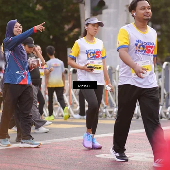 Runner Photo 4743353