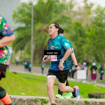 Runner Photo 4743378