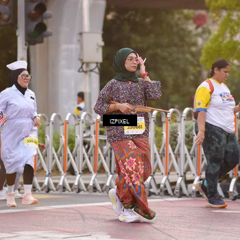 Runner Photo 4743436