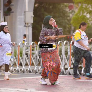 Runner Photo 4743444