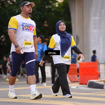 Runner Photo 4743479