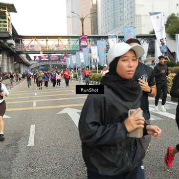 Runner Photo 4743499