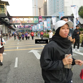 Runner Photo 4743503