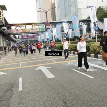 Runner Photo 4743527