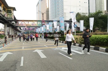 Runner Photo 4743551