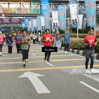 Runner Photo 4743589