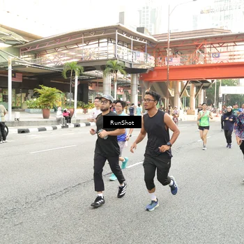 Runner Photo 4743598