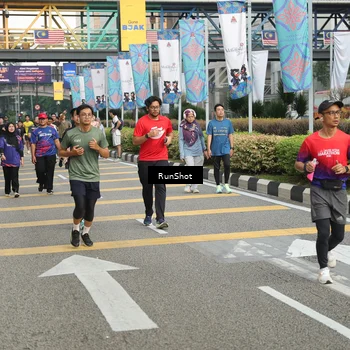 Runner Photo 4743615