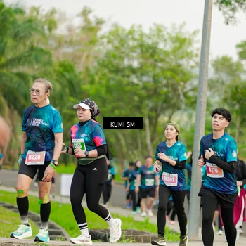 Runner Photo 4743643