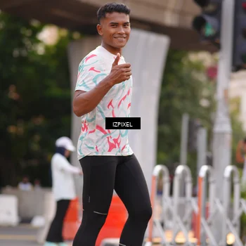 Runner Photo 4743653