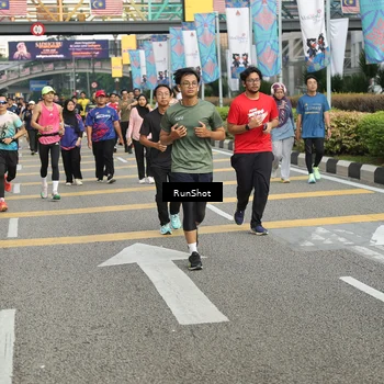 Runner Photo 4743671