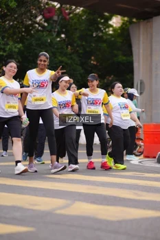 Runner Photo 4743676