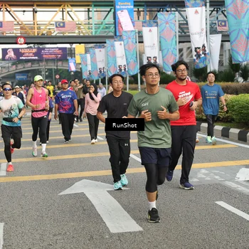 Runner Photo 4743693