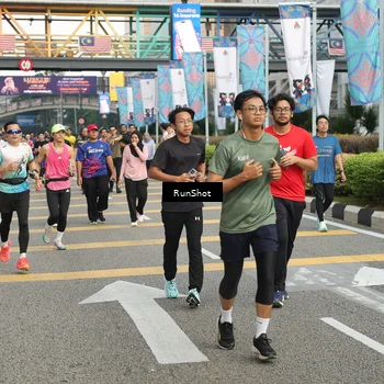 Runner Photo 4743725