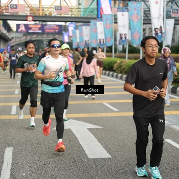 Runner Photo 4743811