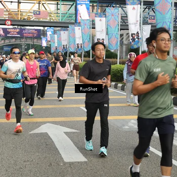 Runner Photo 4743812