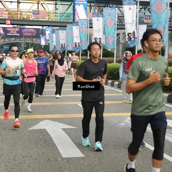 Runner Photo 4743822