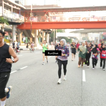 Runner Photo 4743823