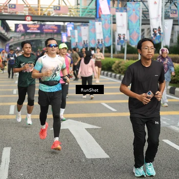 Runner Photo 4743828