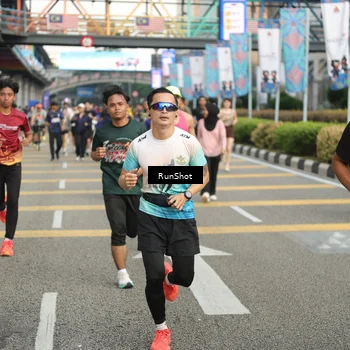 Runner Photo 4743836