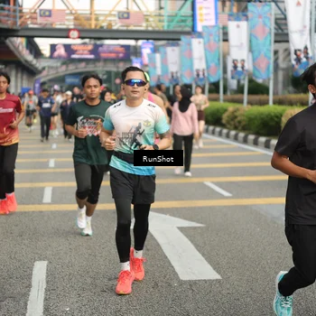 Runner Photo 4743845