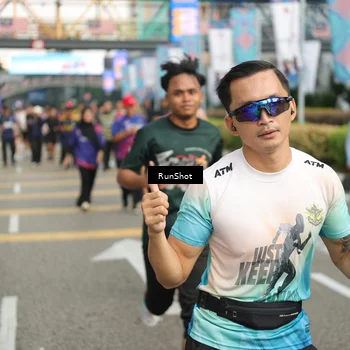 Runner Photo 4743936