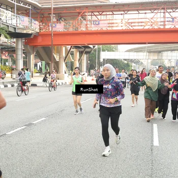 Runner Photo 4743963