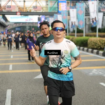 Runner Photo 4743989