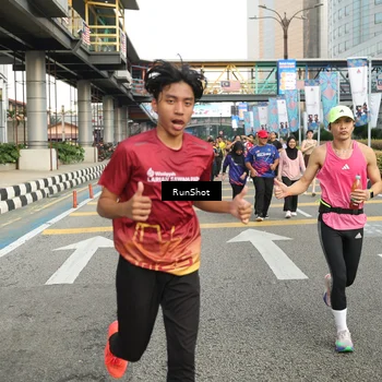 Runner Photo 4744002