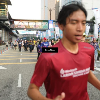 Runner Photo 4744024