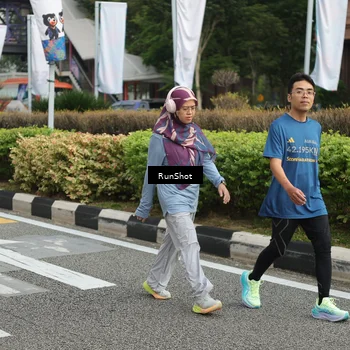 Runner Photo 4744110