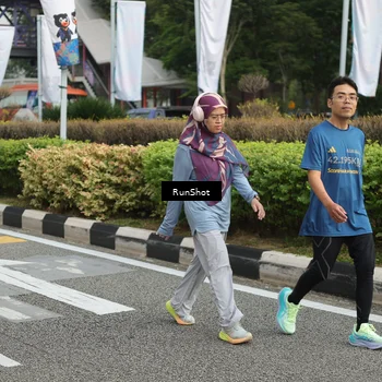 Runner Photo 4744164