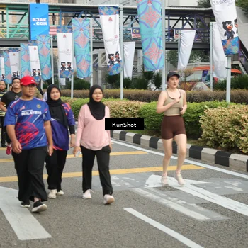 Runner Photo 4744174