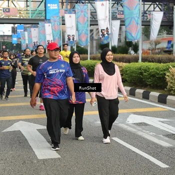 Runner Photo 4744253