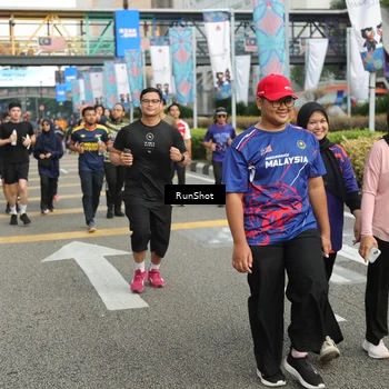 Runner Photo 4744452