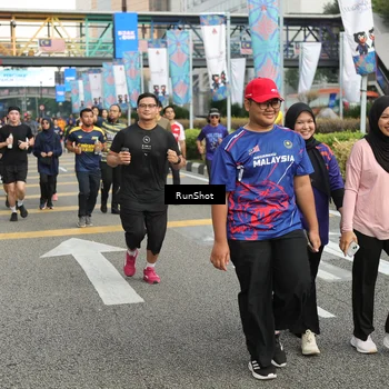 Runner Photo 4744463