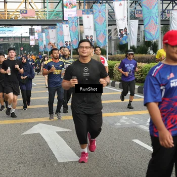 Runner Photo 4744469