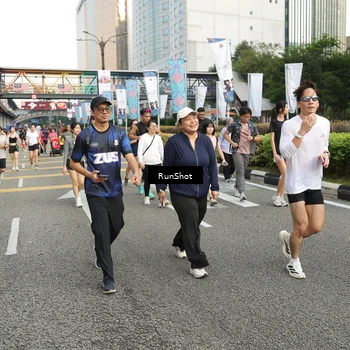 Runner Photo 4745317