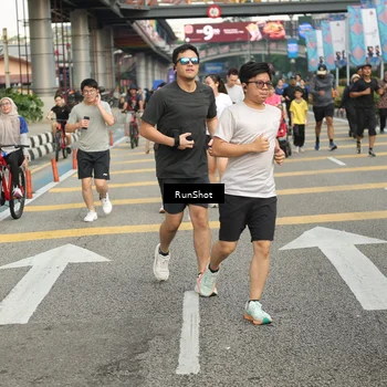 Runner Photo 4745496