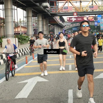 Runner Photo 4745571