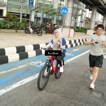 Runner Photo 4745660