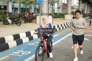 Runner Photo 4745674