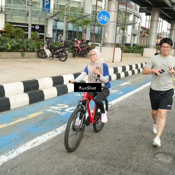 Runner Photo 4745701
