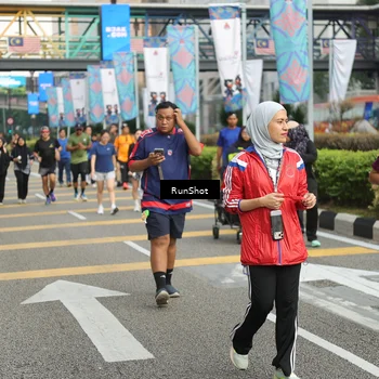 Runner Photo 4746405
