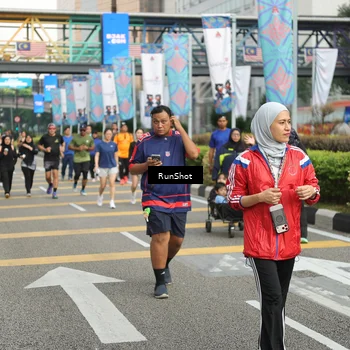 Runner Photo 4746433