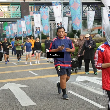 Runner Photo 4746505